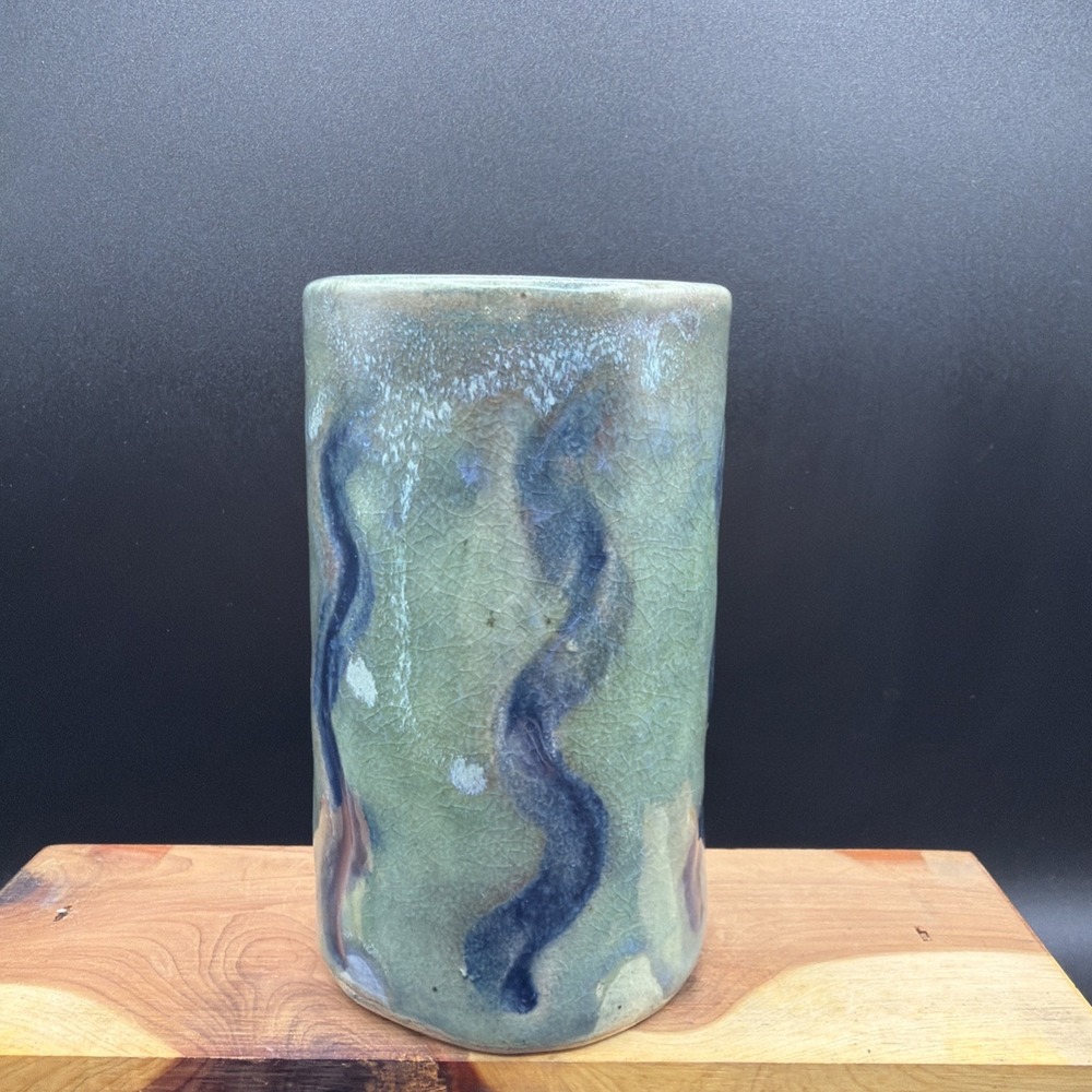 VTG Handmade Container Vase Pencil Toothbrush Holder Green Blue 5 In Tall